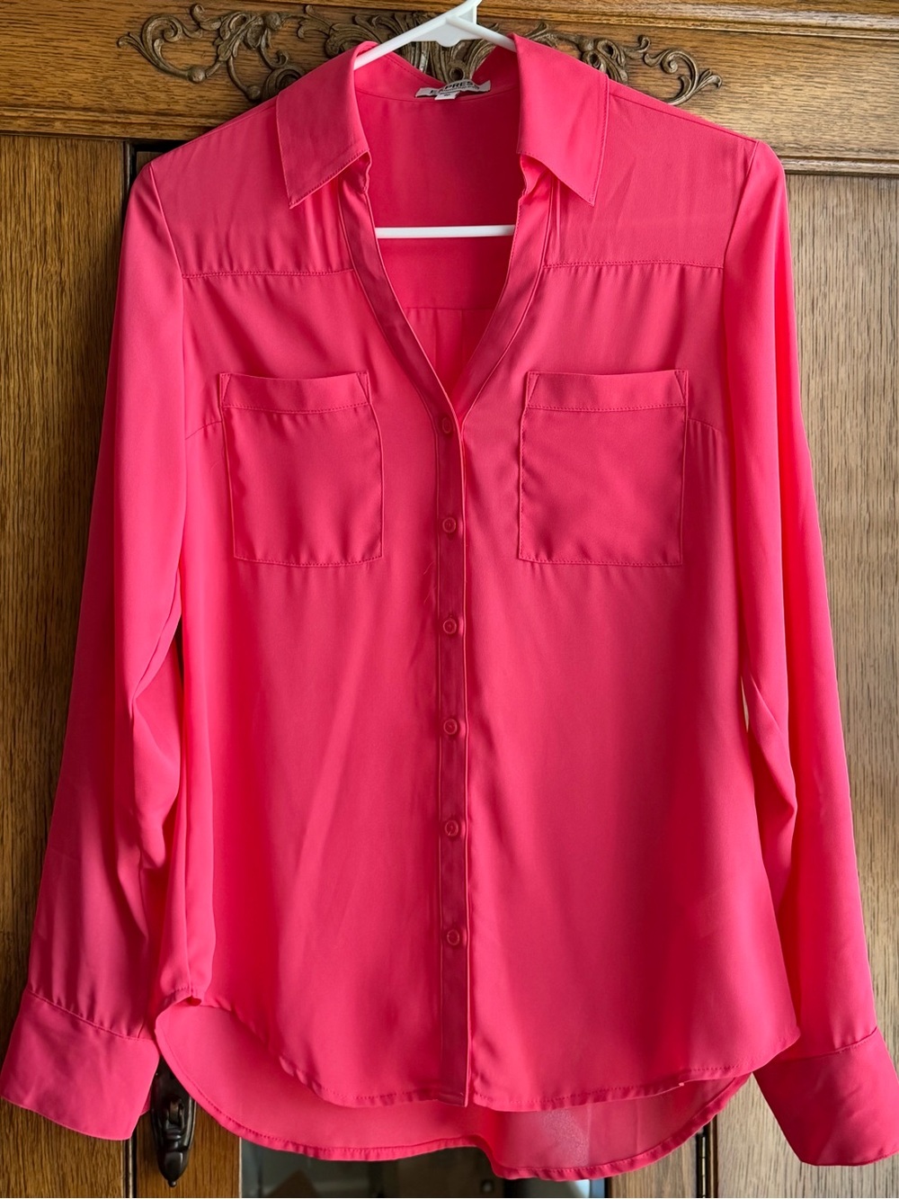 Express Fuchsia Button Down Blouse Chest Pocket Workwear Barbiecore Shirt